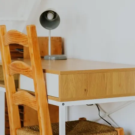 Casa Do Meio * Cela (Leira)