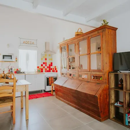 Casa Do Meio *